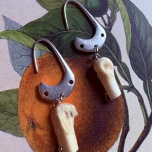 Fox Knuckle Bone Claw Earrings