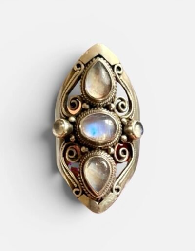 Moonstone 925 sterling silver babe size 7